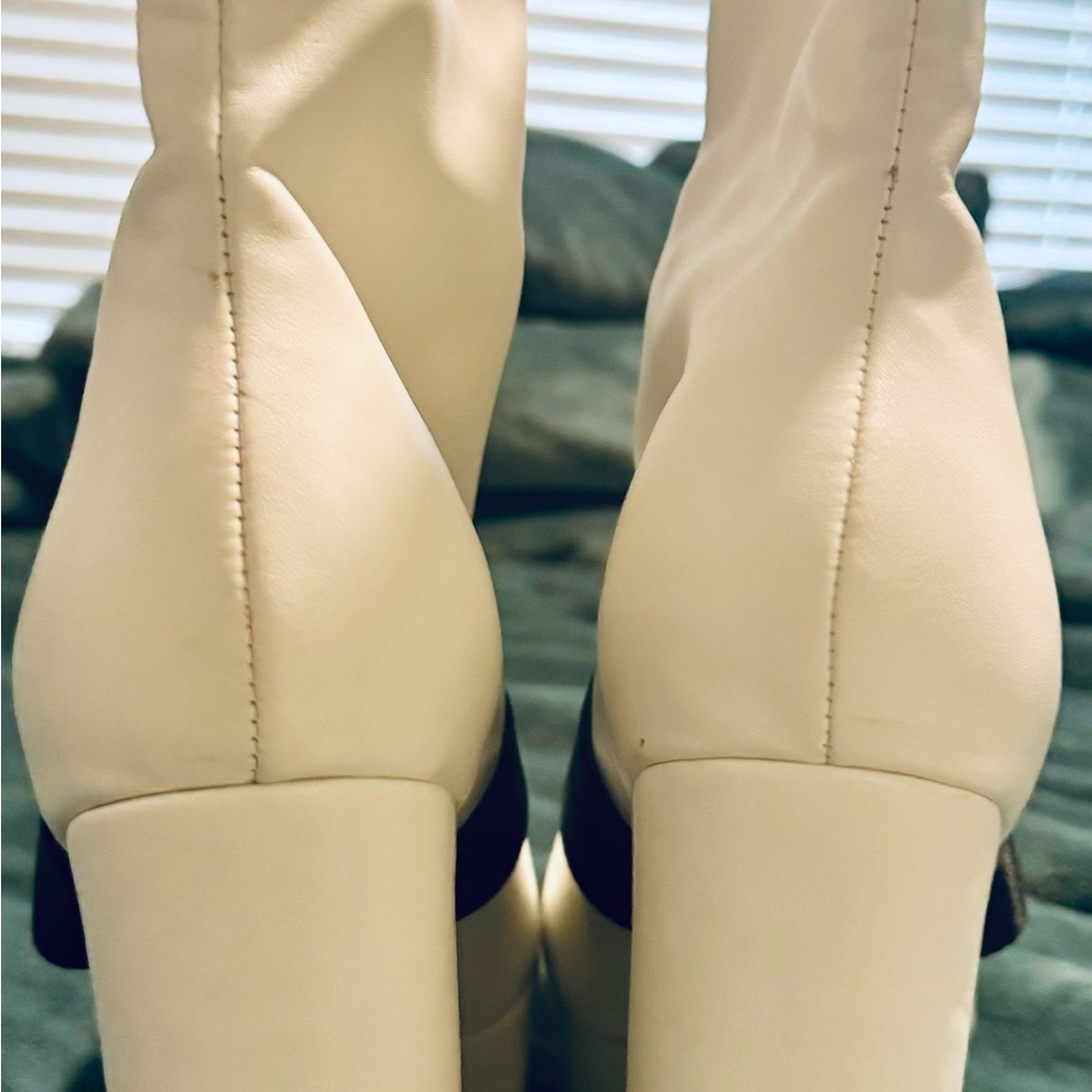 London Fog Chic White and Black Heeled Boots with Ankle Strap - Picture 3 of 12